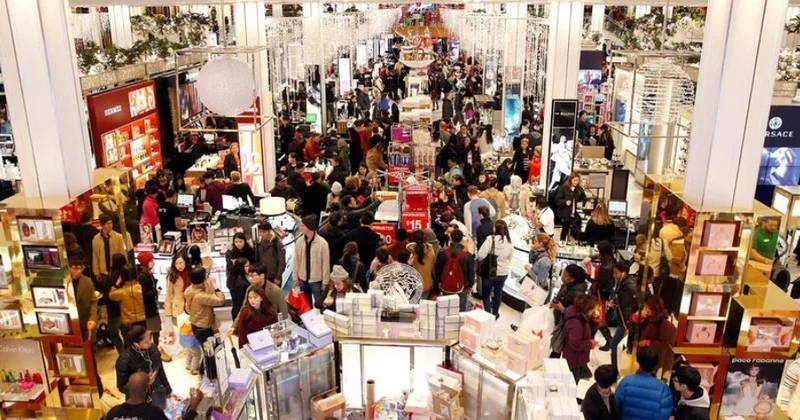 “Black Friday” mifi: “Anbarda qalan malları endirim adı ilə satırlar”