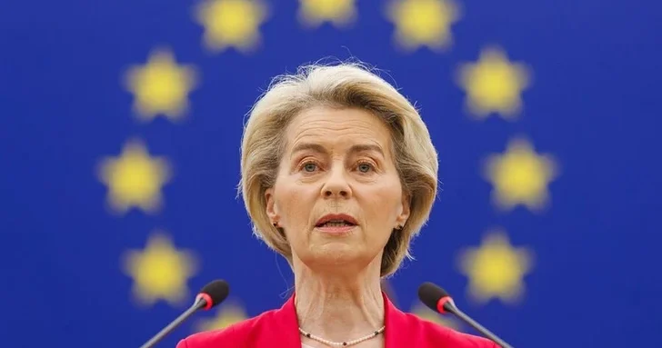 Урсула фон дер Ляйен: Украина лишь первый шаг в большой игре России