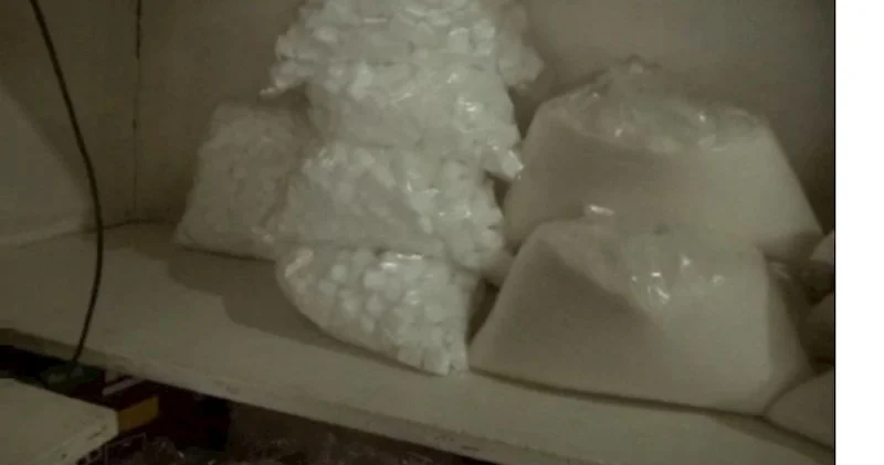 Cəlilabadda qeyri adi oğurluq: mağazadan 10 kilo qənd və çay aparıldı