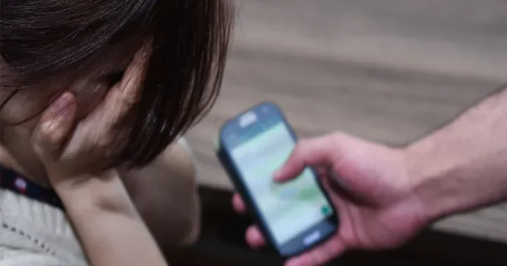 Şəkillərini yayacam , deyib şantaj etməyin cəzası nədir? CAVAB