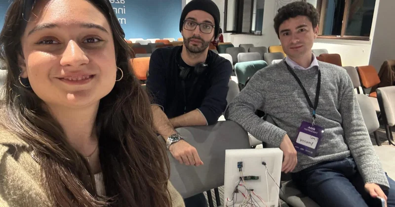 Qərbi Kaspi Universitetinin komandası hakatonda ll yerə layiq görüldü və 1500$ mükafat qazandı