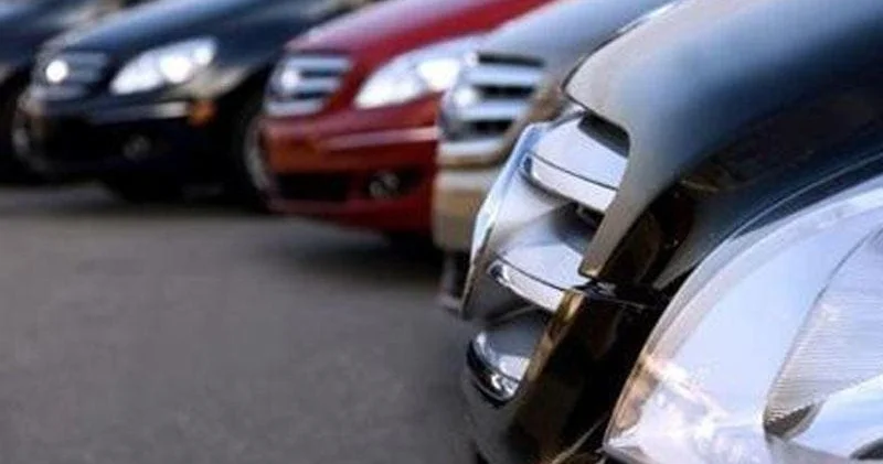 Mərkəzi Bank 22 maşınını satışa çıxarır