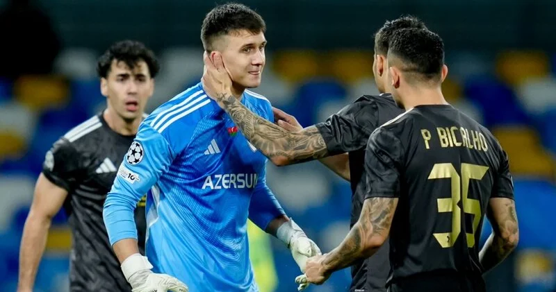 Sevdiyi musiqidən, qolundakı döyməyədək... İki ilə həyatı dəyişən Koxalski kimdir?