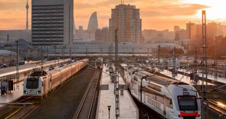 Bu istiqamətlərdə əlavə qatar reysləri təyin edildi