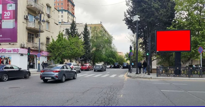 Bakıxanov küçəsində yol hərəkəti yenidən qurulur VİDEO