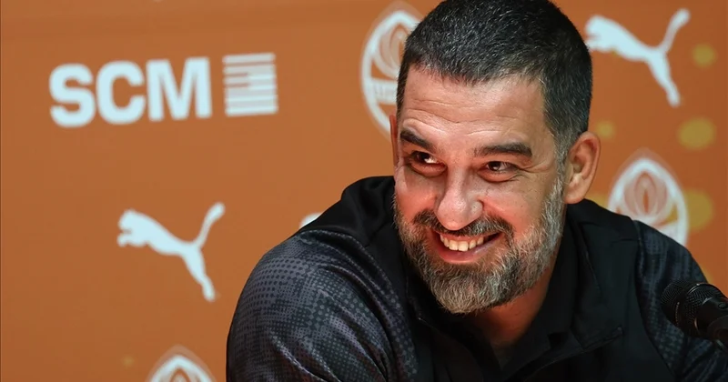 “8 yaşlı uşaq bizə həm təsəlli, həm də həyat dərsi verdi!” Arda Turan Ukraynada başına gələnlərdən danışdı