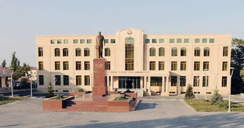 Siyəzəni abadlaşdıracaq Safari : Keçmiş nazirin oğlunu şirkətlə nə bağlayır?