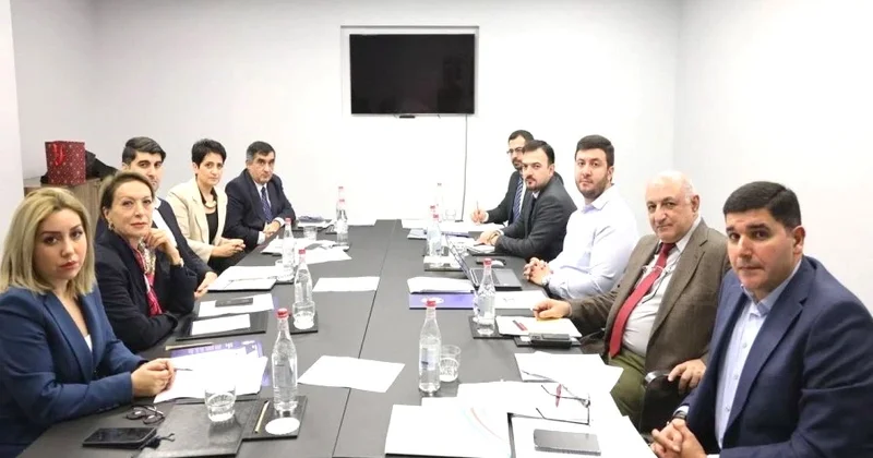 Sülh təbliğatı yalnız Paşinyanla kifayət deyil ŞƏRH