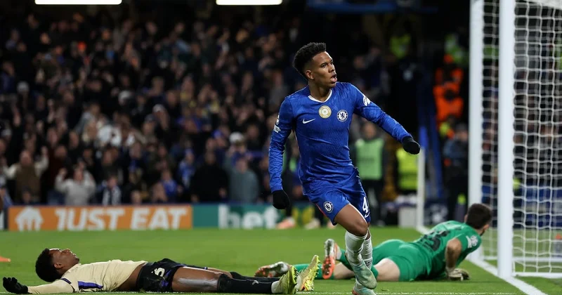 Çelsi nin 18 yaşlı futbolçusu Holand və Mbappenin uğurunu təkrarladı