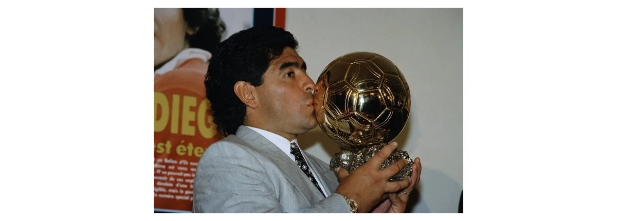 Maradonanın saçı, Ronaldonun isə forması satışa çıxarıldı