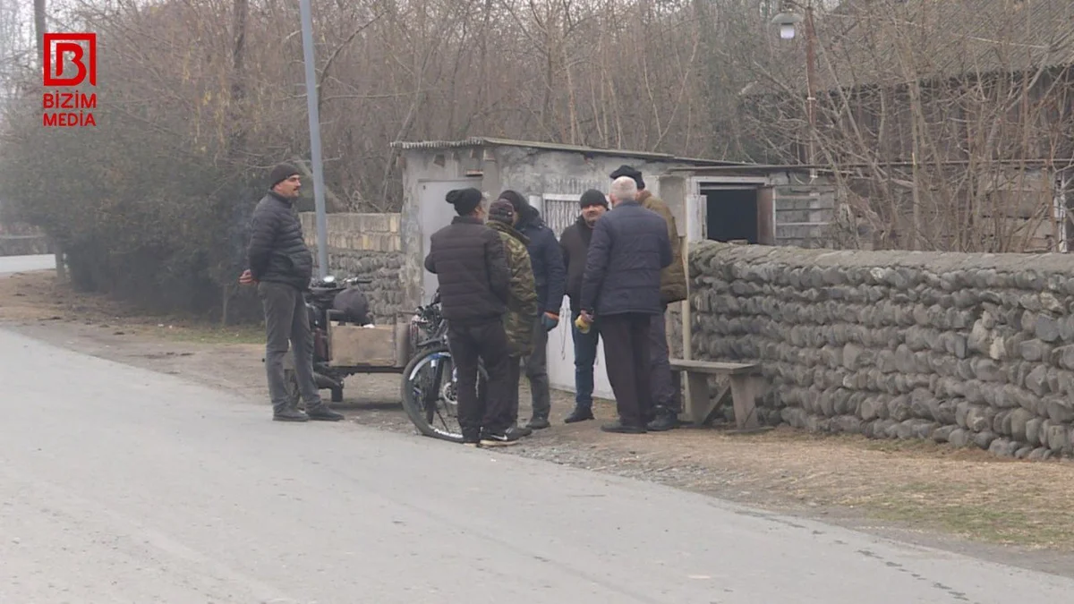 8 sakini təyyarə qəzasına düşən kənddən REPORTAJ FOTO