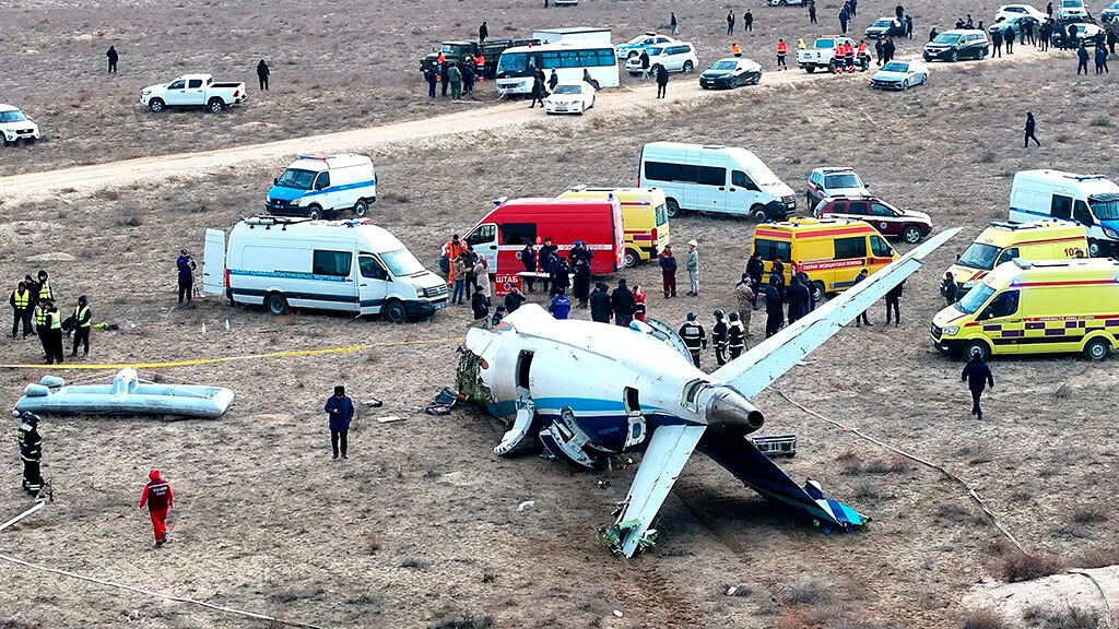 Təyyarənin vurulması ssenarisi açıqlandı: “Hücum zamanı partlayış eşidilib, əvvəlcə pilotlar...”