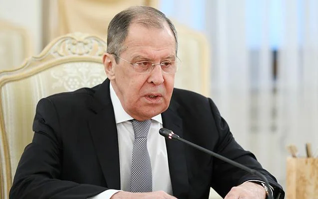 “Legitim prezident istəyirsinizsə...” Lavrov ukraynalıların “qeydinə qalır” AzPolitika onlayn siyasiictimai qəzet