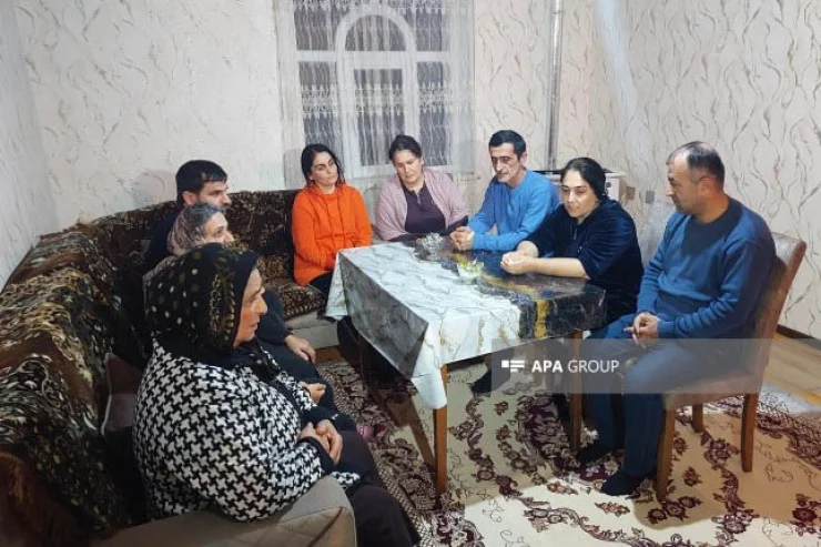 “Rusiyaya əmisinin yanına işləməyə gedirdi” Qəzada sağ qalan Ayhanın atası