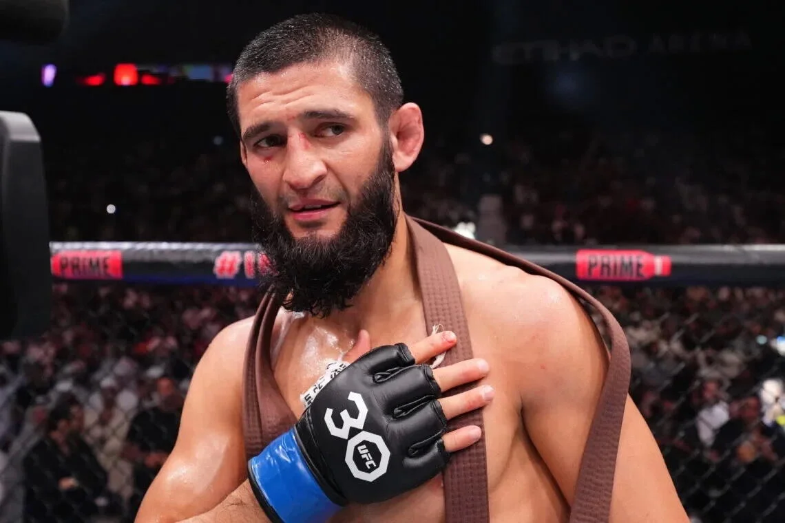 Боец UFC Хамзат Чимаев отреагировал на крушение самолета AZAL