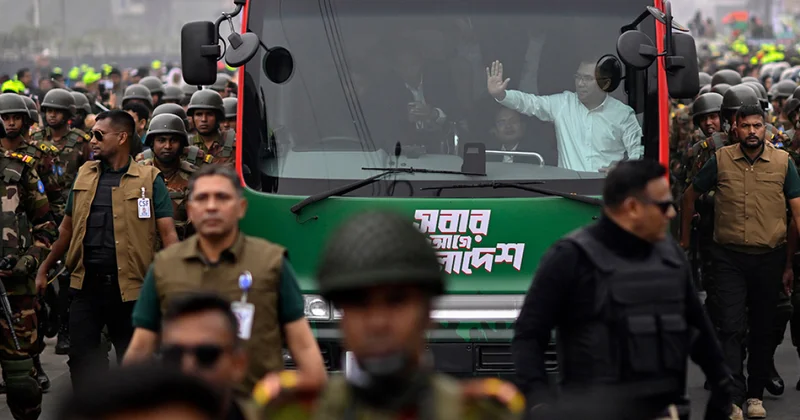 Лидер оппозиции вернулся на родину… Спустя 17 лет! объектив