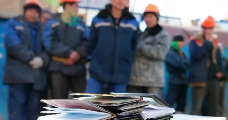 Qazaxıstanda 14,1 mindən çox xarici vətəndaş işləyir