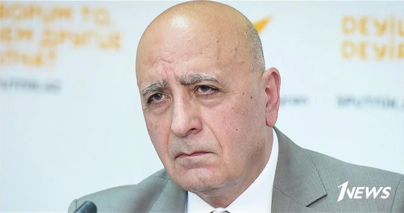 Расим Мусабеков: Азербайджан вправе объявить виновных в трагедии с самолетом AZAL в розыск через Интерпол