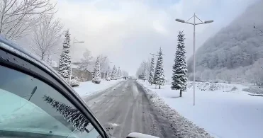 Габалу окутал снег ВИДЕО
