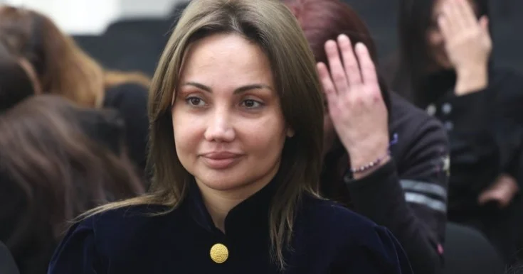 Dəniz Əsədova yenidən hakim qarşısına çıxarılır