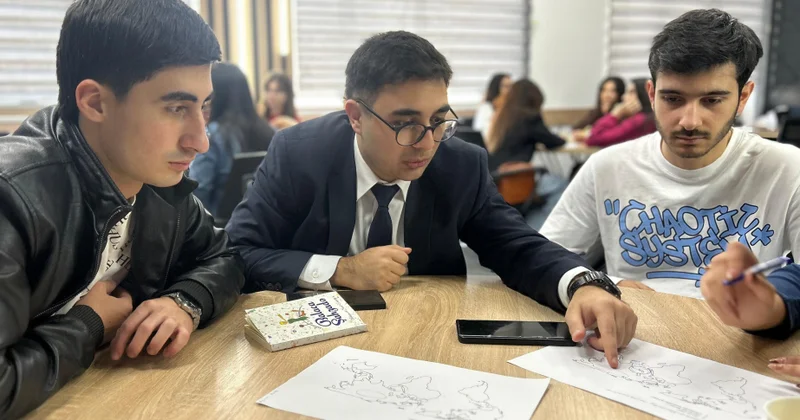 BDU da “Geosiyasətdə urbanizasiyanın rolu” mövzusunda müzakirə keşirilib