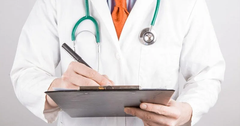 Həkimlər niyə bölgələrdə işləmək istəmir? Ekspert açıqlayır