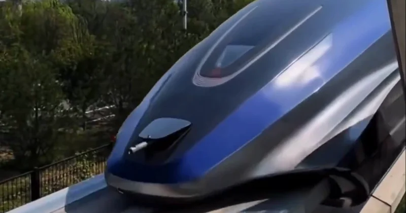 Çində maqnitlə idarə olunan vaqon platforma iki saniyədə rekord sürətə çatdı