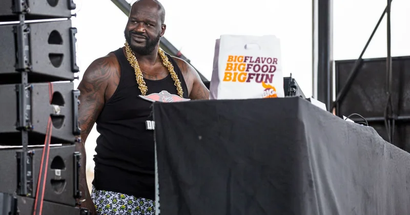 Şakil O’Nil teleşou zamanı nəhəng ekranı sındırıb