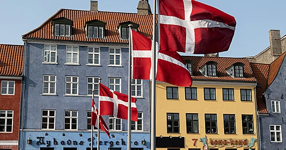 Danimarka ABŞ ştatlarını satın almağa başlamaqla hədələyir...