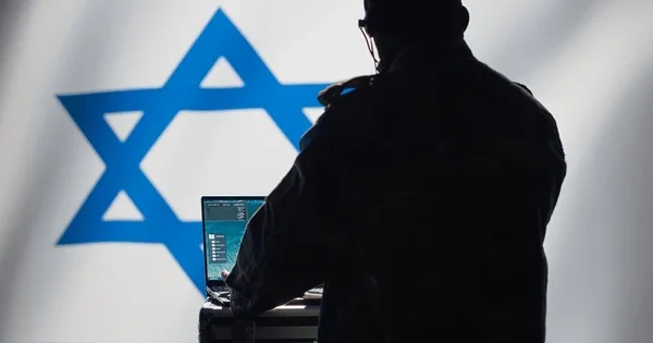 İran casusu İsrail ordusunun gizli bunkerinə SIZIB