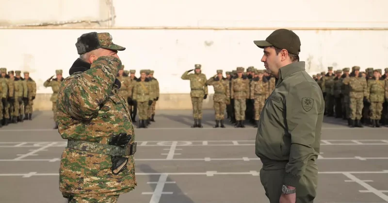 Скандал в Минобороны Армении: Офицеры воровали топливо