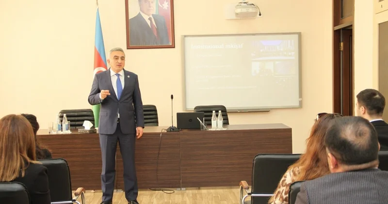 Anar Bağırov ədliyyə orqanlarına qəbul olunan şəxslərə icbari tədris keçib