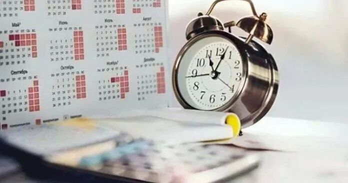 Dövlət qurumlarında çalışanlar işdən 1 saat tez çıxa bilər TƏKLİF