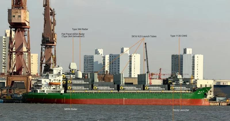 Китайский контейнеровоз по вооружению оказался близок к эсминцу США Minval Politika