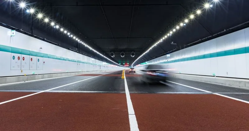 Çində dünyanın ən uzun sürətli avtomobil tuneli istifadəyə verildi