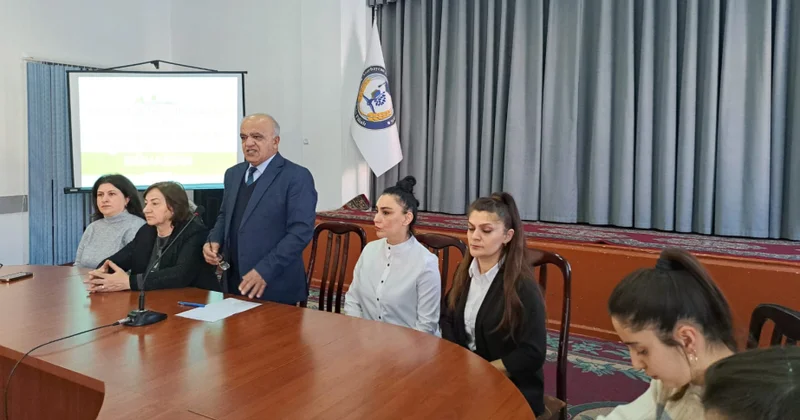 ADPU nun Şəki filialında mühazirə: Heydər Əliyev ideyaları və dünya azərbaycanlılarının milli həmrəyliyi