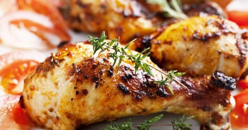 Acılı, yağlı, yoxsa turş? Mədə üçün ən zərərli qida