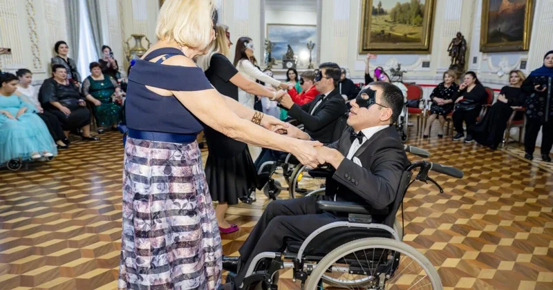 Milli İncəsənət Muzeyində maskalı bal keçirilib FOTO