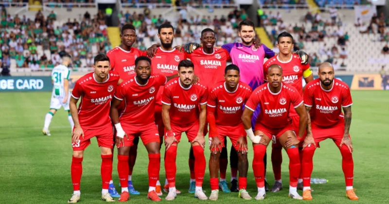 Araz Naxçıvan klubu təcili yardım avtomobilinə görə cəzalandırıldı