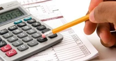 Dövlət Xidməti 2 milyon vergi borcu olan şirkətlə 8,5 milyon manatlıq müqavilə imzalayıb