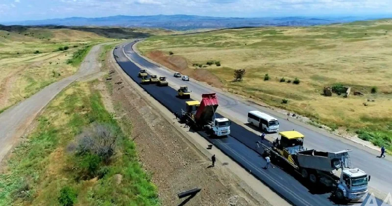 ABŞ 2026 cı ildə rəsmi olaraq Tramp marşrutu nu aça bilər: Erməni politoloq