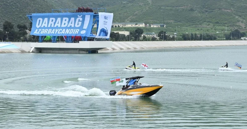 Ильхам Алиев о соревнованиях по гребле, прошедших в Карабахе
