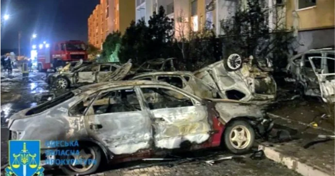 Xarkovun əsas yollarından birinə hücum edildi Avtomobillər yandı, ölən və yaralananlar var