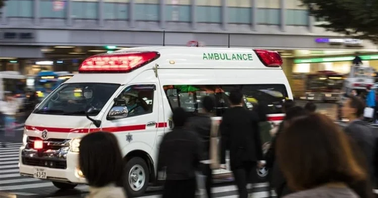 Yaponiyada bıçaqlı hücum: 14 nəfər yaralanıb