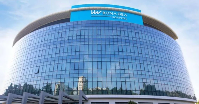 "Yaşlı, ağır xəstələr saatlarla bir iynənin vurulmasını gözləyirlər" "Bona Dea"dan ŞİKAYƏT