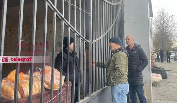 Bakıda bu bazar bağlandı: köçürülür Foto