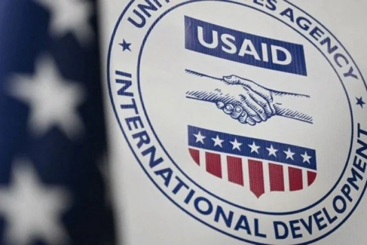 USAID Ukraynadakı bütün layihələrini dayandırıb