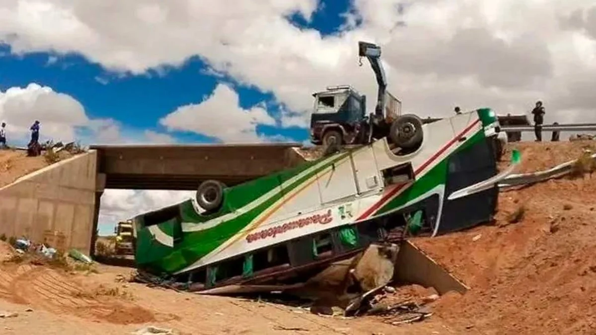 Boliviyada avtobus aşdı: Çox sayda ölən var