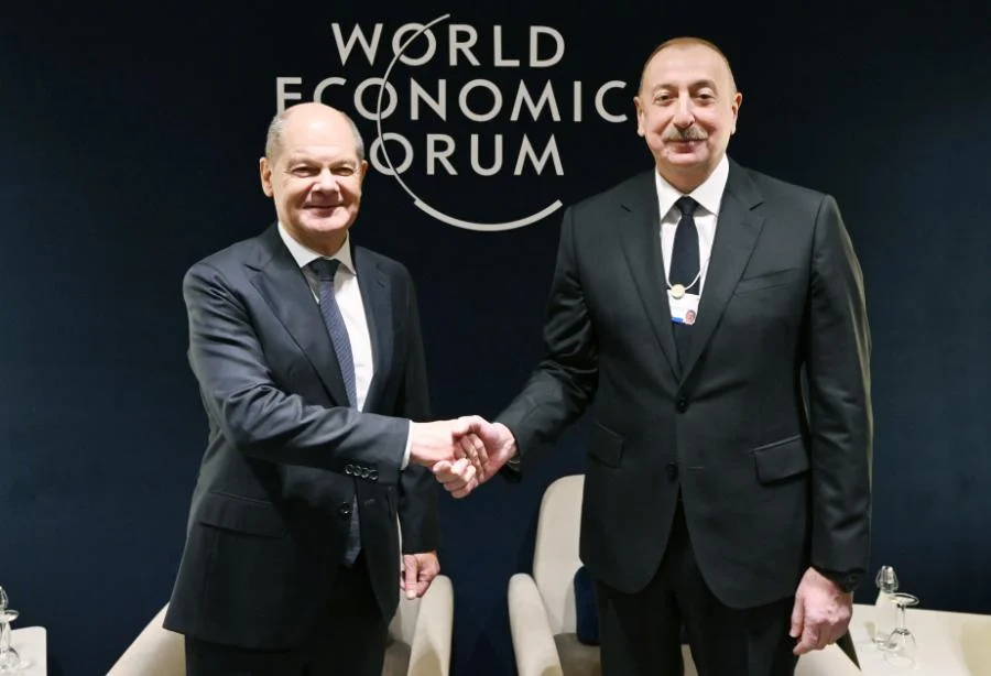 525 ci qəzet Davos Forumu: Azərbaycana böyük maraq