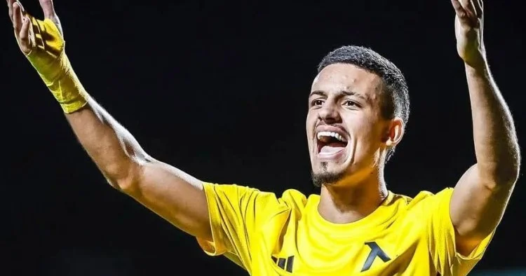 “Neftçi” Çempionlar Liqasında çıxış edən hücumçuya təklif göndərdi SON DƏQİQƏ